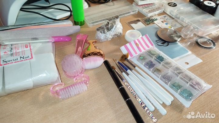 Для наращивания ногтей