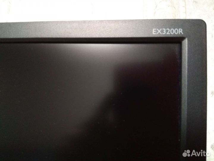 Монитор 32''144 гц BenQ EX3200R
