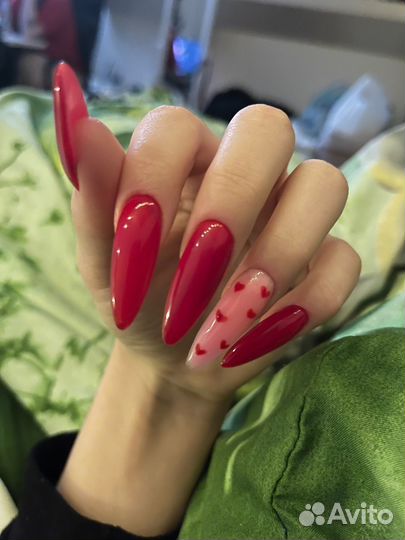 Мастер маникюра и педикюра