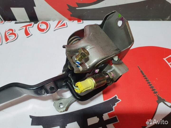 Педаль Honda Civic Ferio ES1 D15B 2003