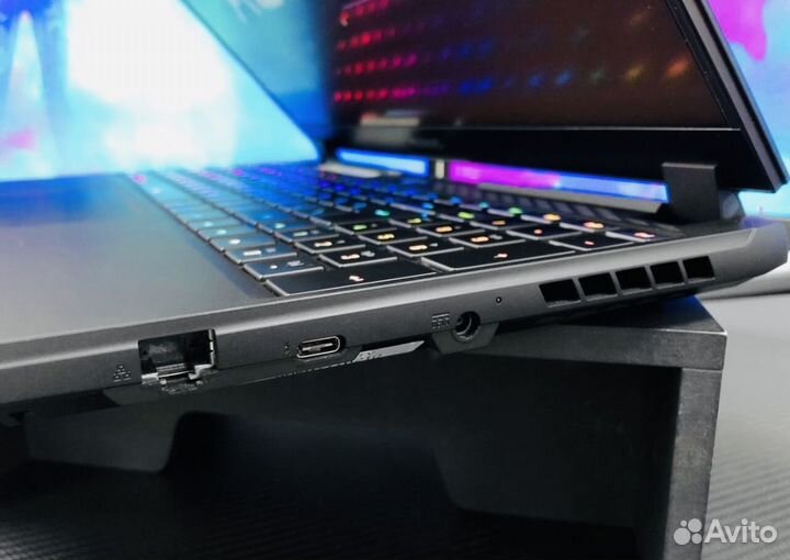 Игровой ноутбук 17.3