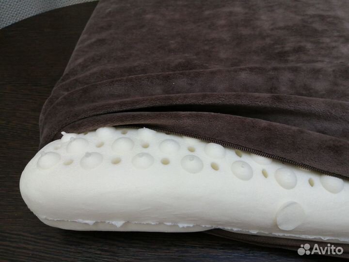 Ортопедическая подушка на сиденье из латекса