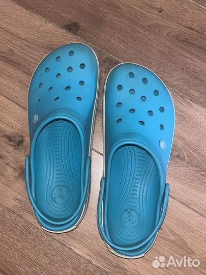 Crocs