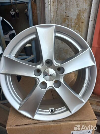 Диски R16 5x108 Dezent TX Silver