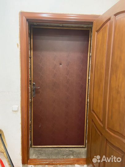 Дверь входная металлическая