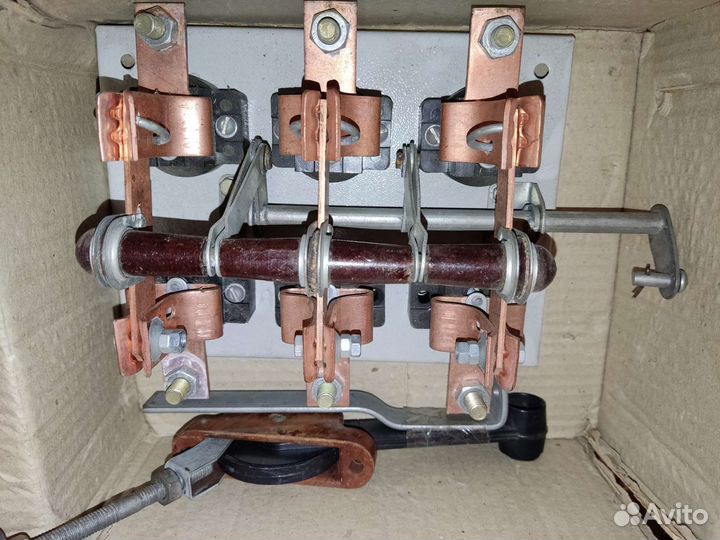 Рубильник открытый 400 А