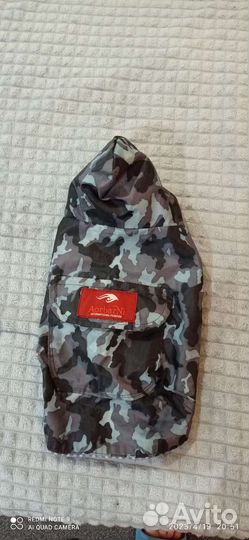 Продаю ветровку для собаки маленьких пород