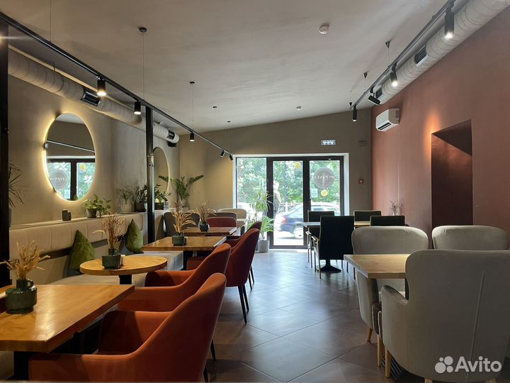Кафе-бар в центре Казани. Паста бар.Прибыль 375 К