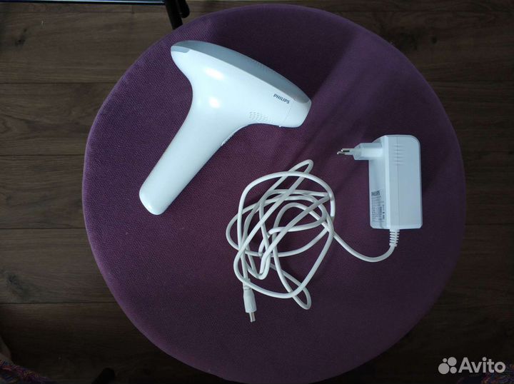 Фотоэпилятор Philips SC1995/00