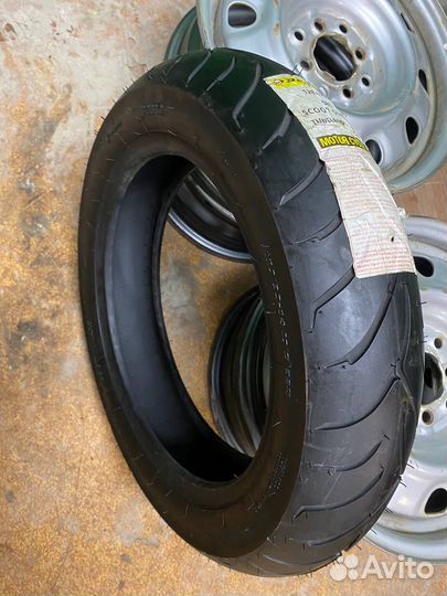 Новая передняя покрышка Dunlop 120/80 R14