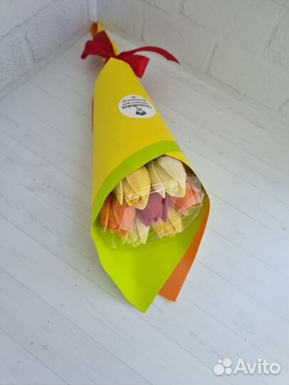 Букет из шоколадных цветов