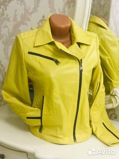Куртка кожаная женская 46 размер