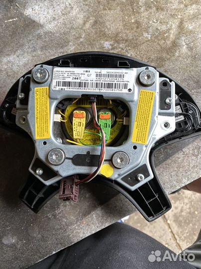 Подушка безопасности в руль W204 2007-2015