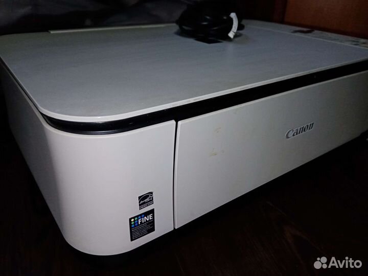 Цветной струйный принтер canon