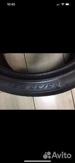 Pirelli P Zero 295/35 R21