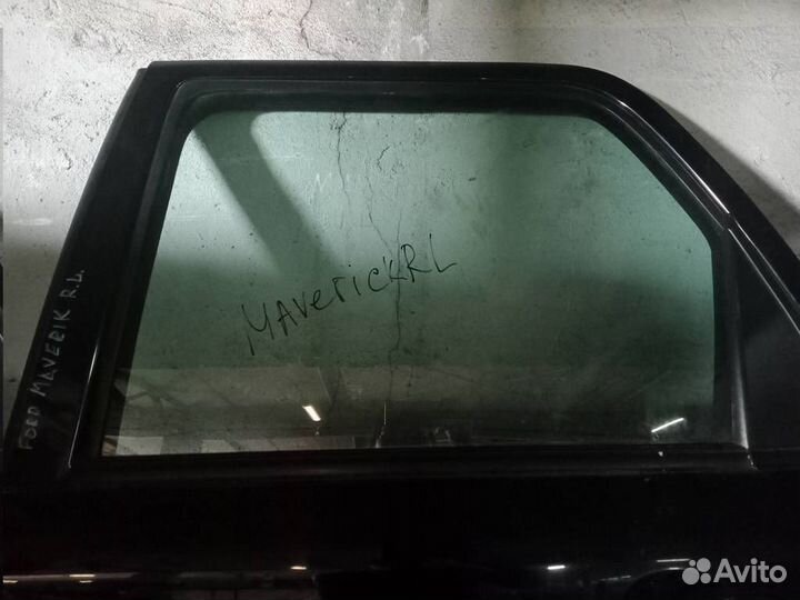 Стекло двери задней левой Ford Maverick 2001-2006