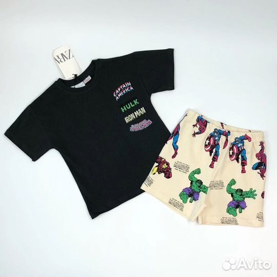 Костюм на мальчика 2 года новый