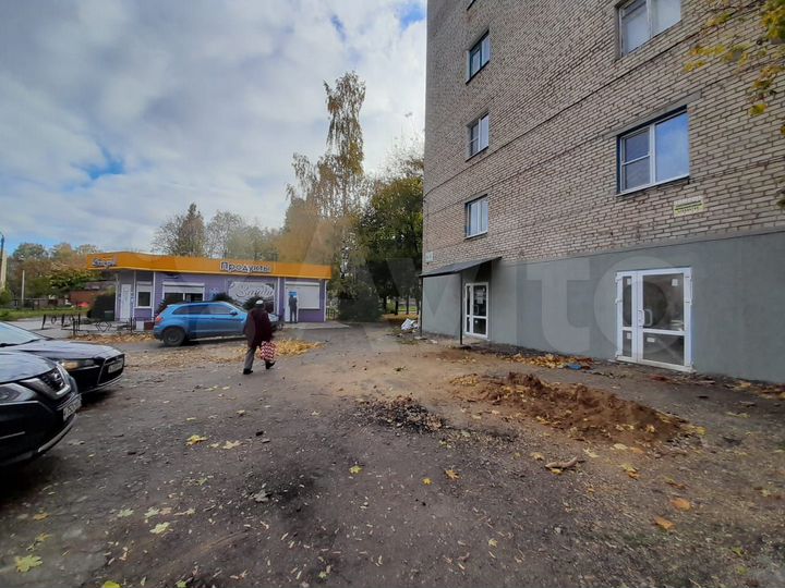 Торговая площадь, 67 м²