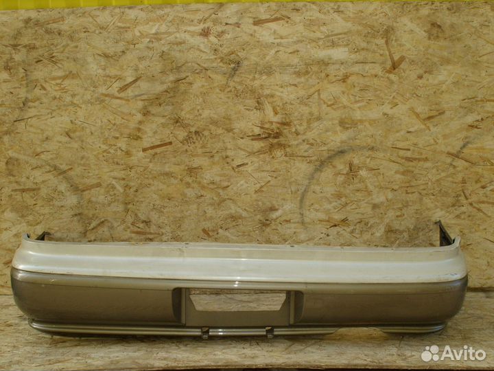 Бампер задний Hard top Toyota Vista CV30SV30SV32SV