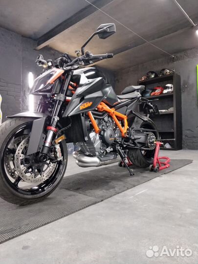 KTM 1290 Super duke R