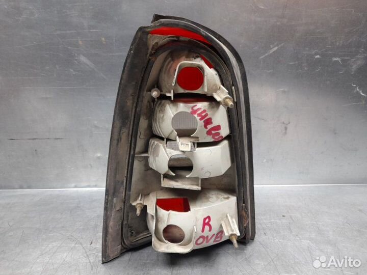 Фонарь задний правый Opel Vectra B (1995-1999)