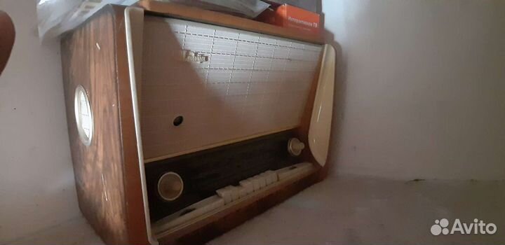 Радиола латвия