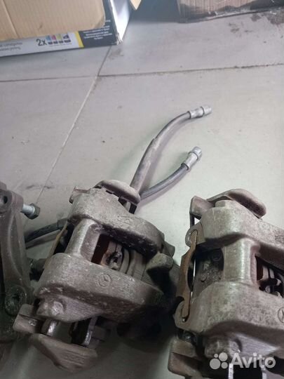 Тормозные суппорта Мерседес 220,рестайлинг