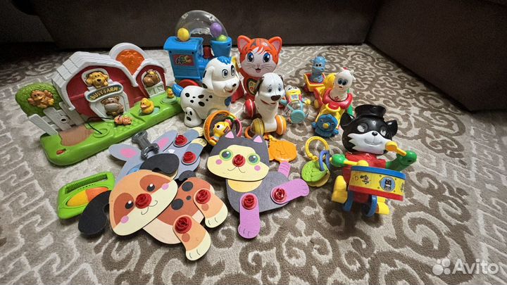 Игрушки для малышей пакетом