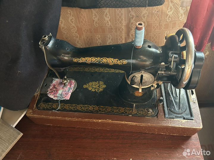 Швейная машинка пмз им Калинина