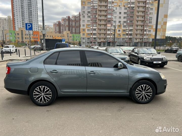 Volkswagen Jetta 1.6 AT, 2008, 220 500 км