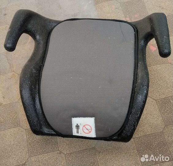 Автокресло бустер