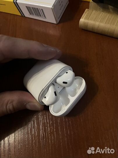 Беспроводные наушники apple airpods 2