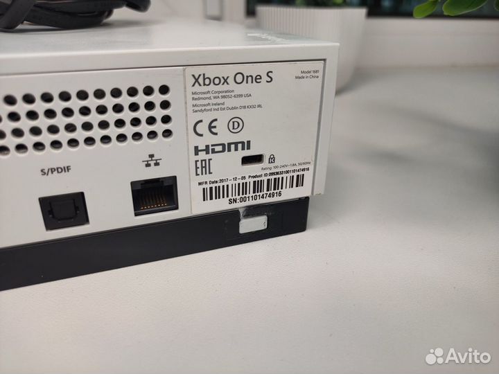 Xbox One S + игры