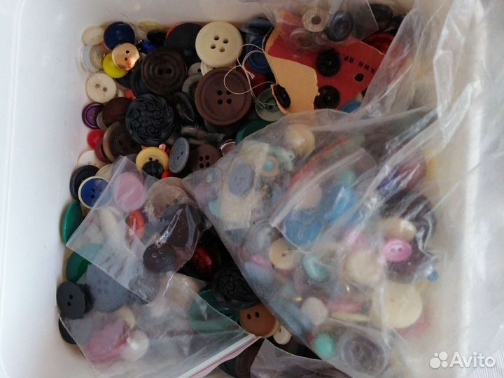 Пуговицы