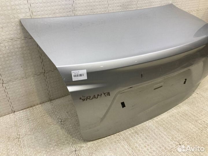 Крышка багажника Лада Гранта 2018