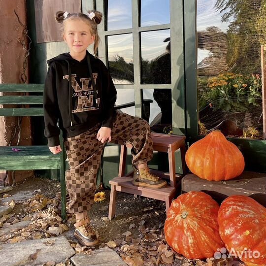 Костюм детский Louis Vuitton Луи Виттон Вьютон
