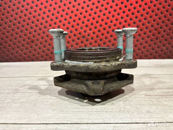 Ступица передняя Porsche Macan 95B DLZ 3.0 бензин