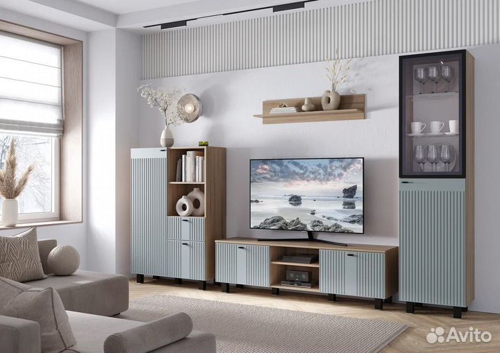 Стенка в гостиную новая