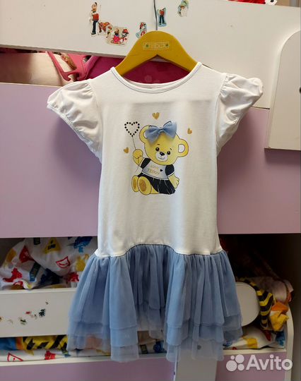 Продам платья (пакетом)р.104-110