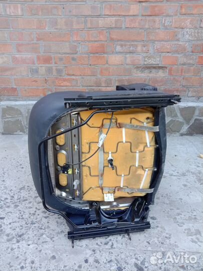 Сиденье рено меган