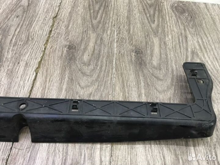 Накладка радиатора Mitsubishi Colt хетчбэк-3Х дв