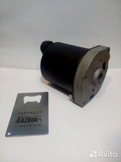 Электромотор усилителя Тойота Лексус