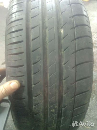 Advance AR210 225/50 R17