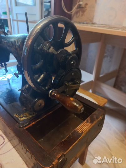 Швейная машинка зингер ручная антиквариат