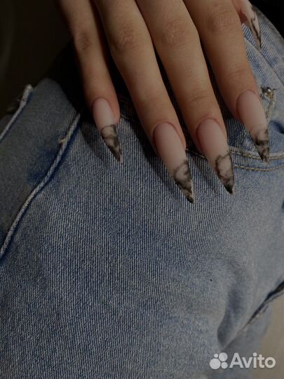 Маникюр/педикюр дыбенко