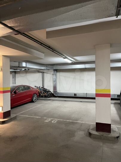 Машиноместо, 24 м²