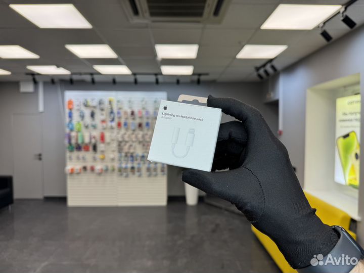 Переходник Apple Lightning to 3.5 mm Headphone Jac