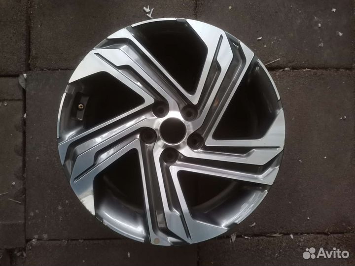 Диск R 18 Hyundai Santa Fe. 1 штука