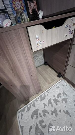 Детская кровать для ребенка до 10 лет со столом