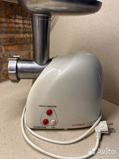 Мясорубка электрическая